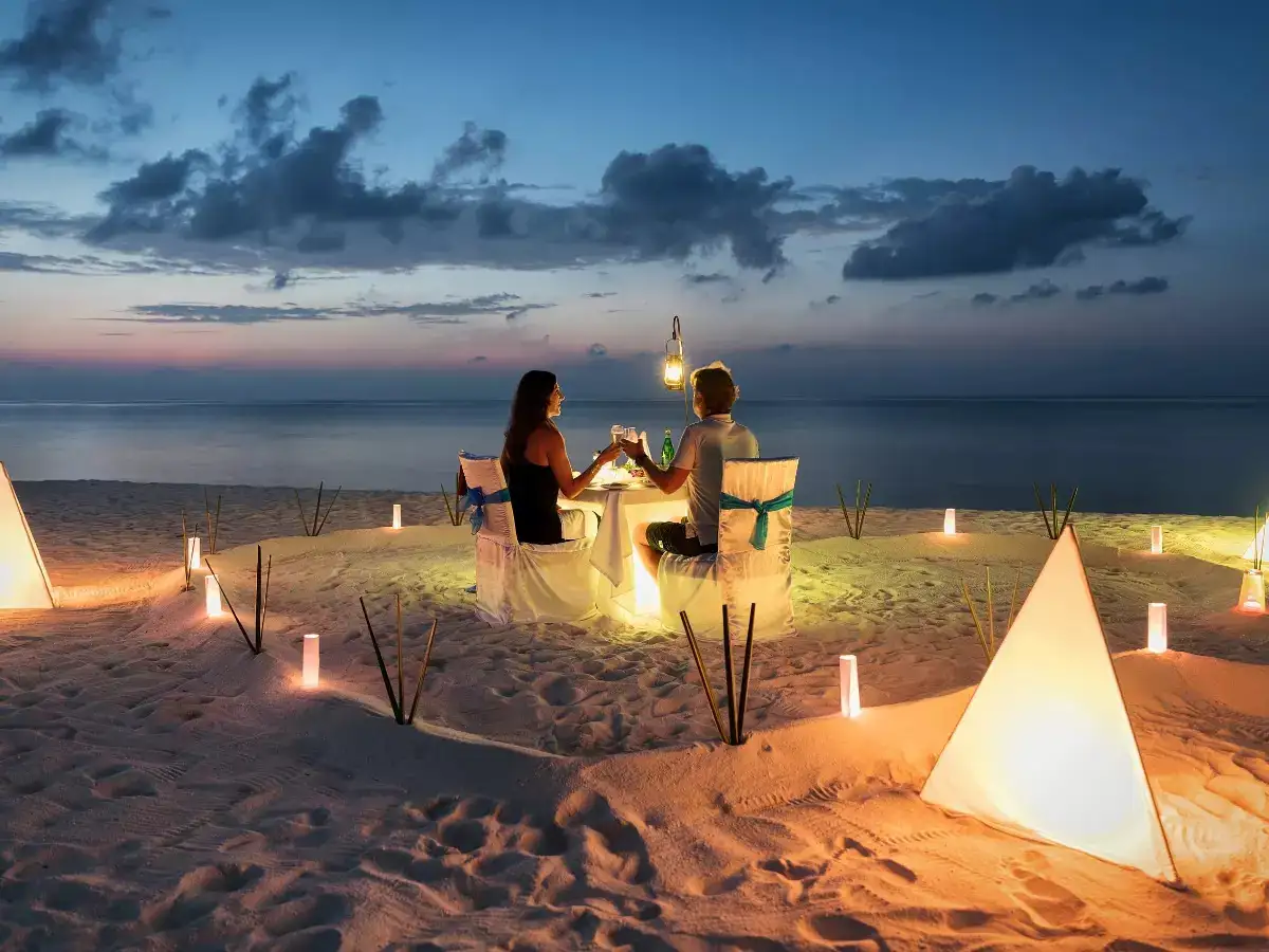 Top 10 Best Honeymoon Destinations to Travel in the World